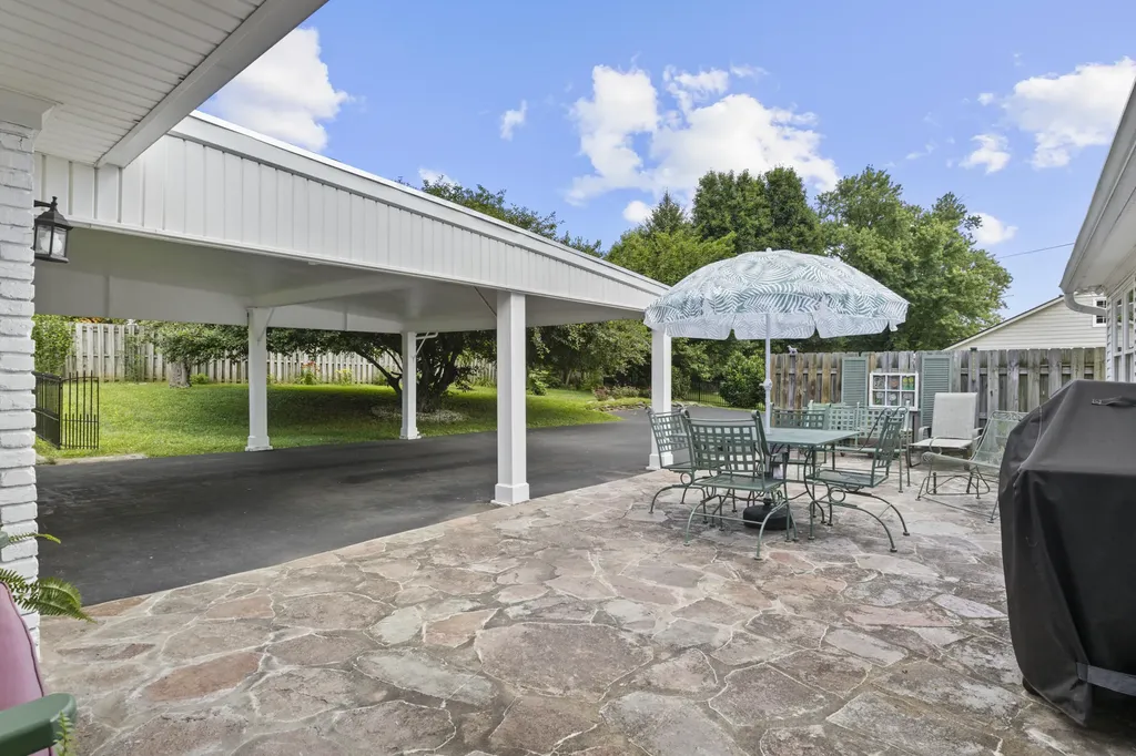 138 Country Lane Frankfort KY 40601