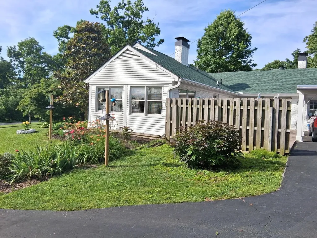 138 Country Lane Frankfort KY 40601