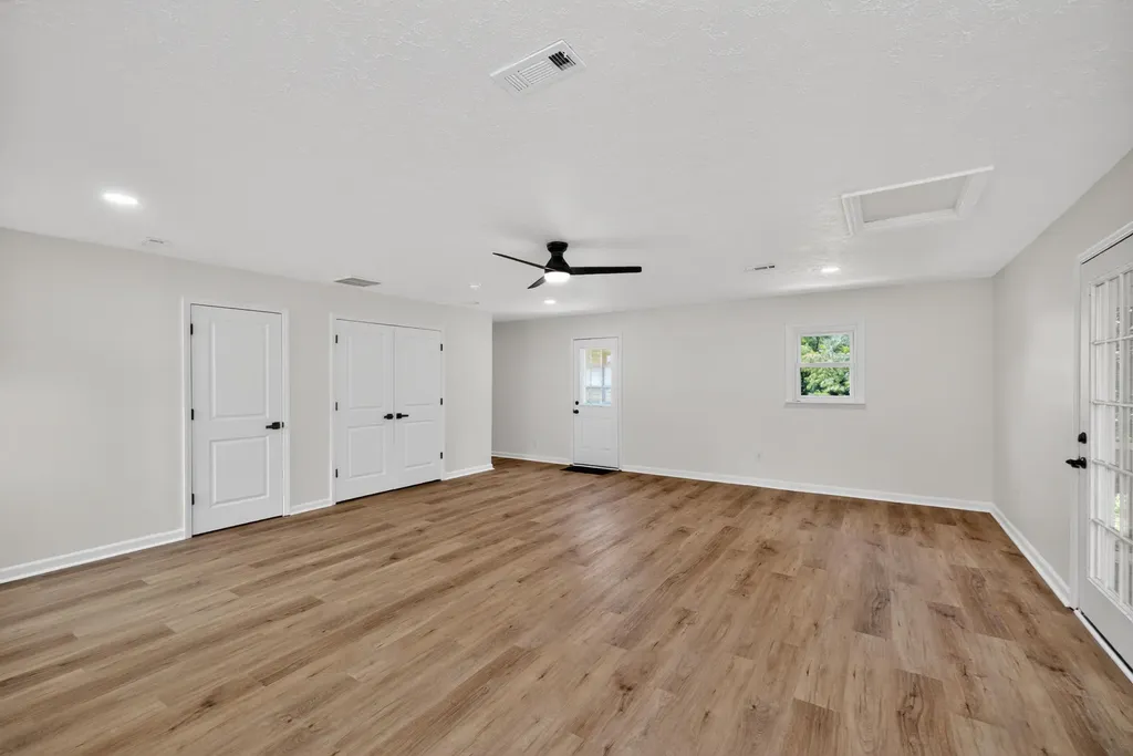 1296 Dorchester Drive Georgetown KY 40324