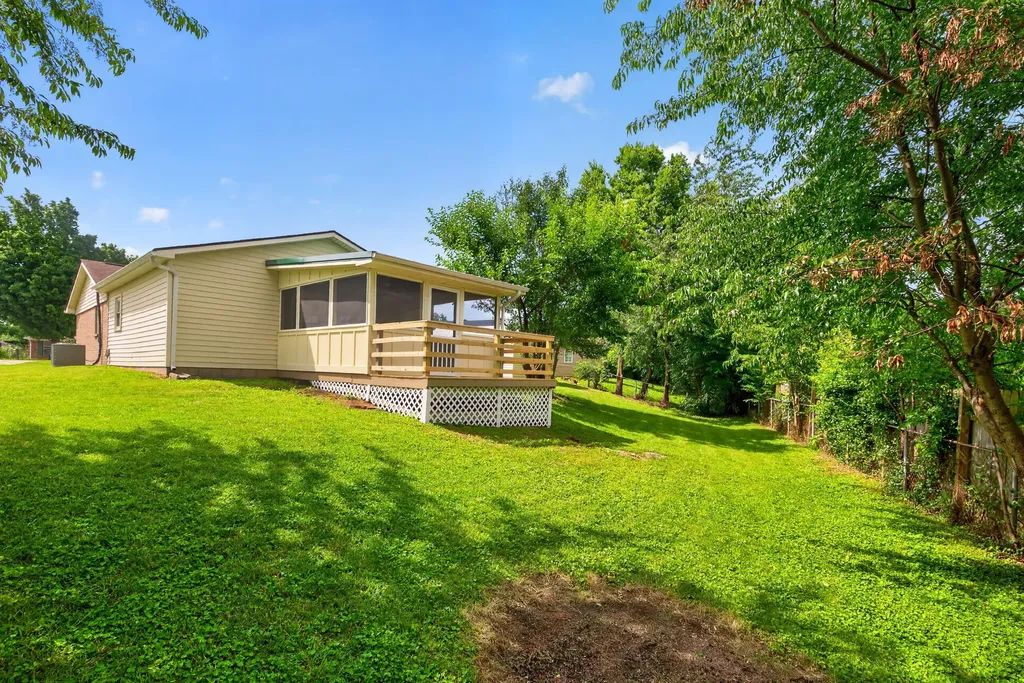 1296 Dorchester Drive Georgetown KY 40324