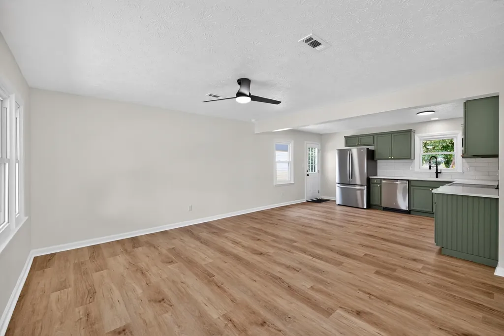 1296 Dorchester Drive Georgetown KY 40324