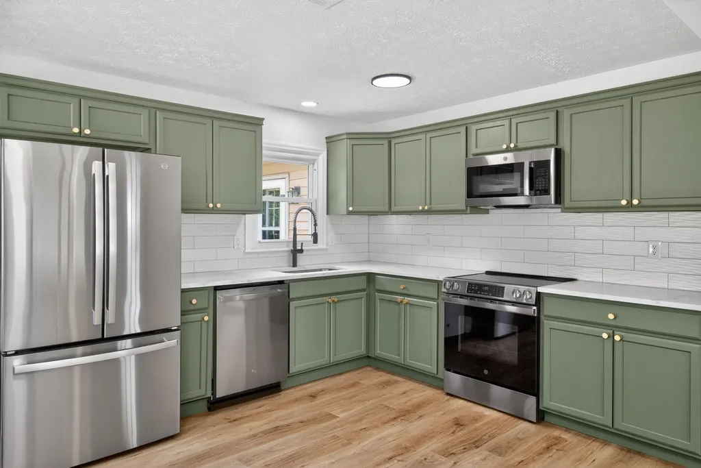 1296 Dorchester Drive Georgetown KY 40324