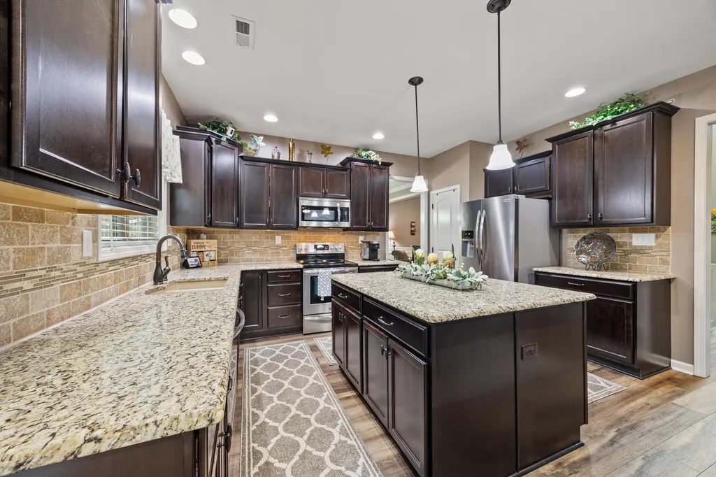 121 Waterside Drive Georgetown KY 40324