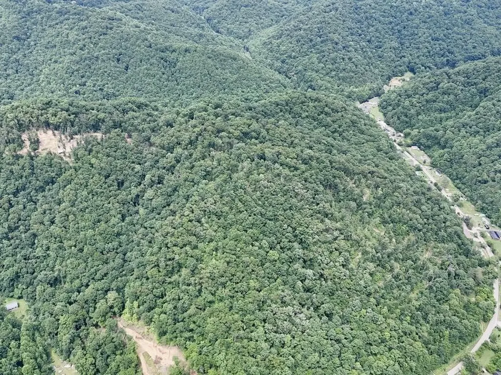 192 Gum Gap Road Manchester KY 40962