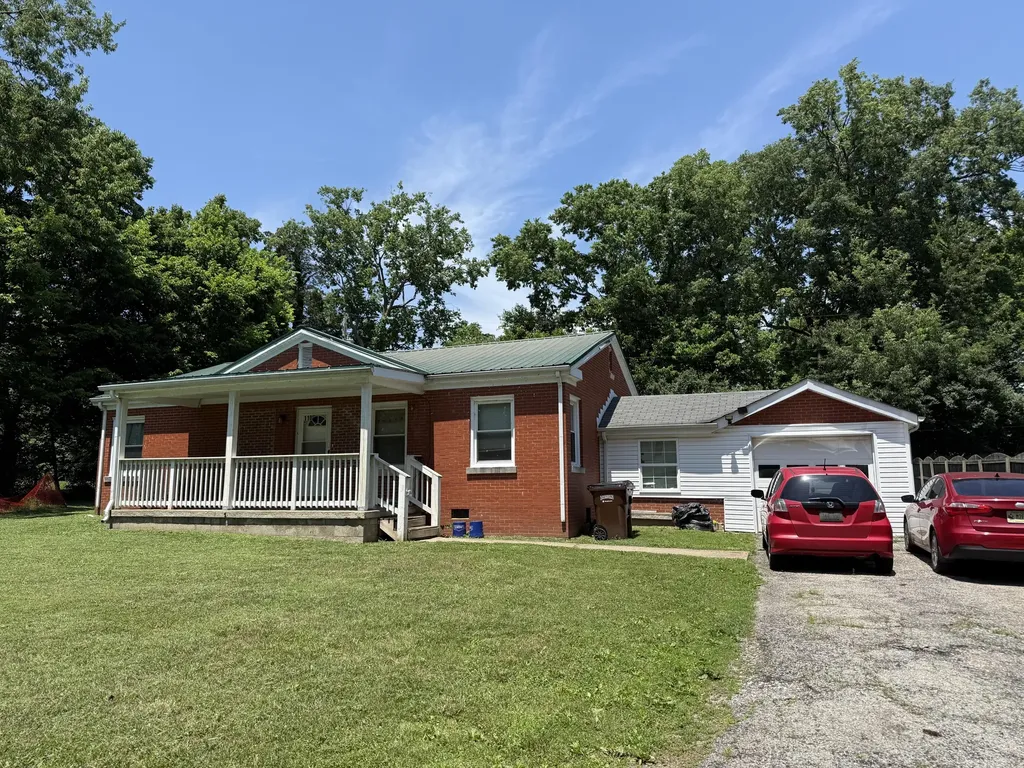 110 Calumet Terrace Lexington KY 40504