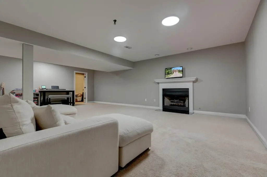 2509 Sungale Court Lexington KY 40513