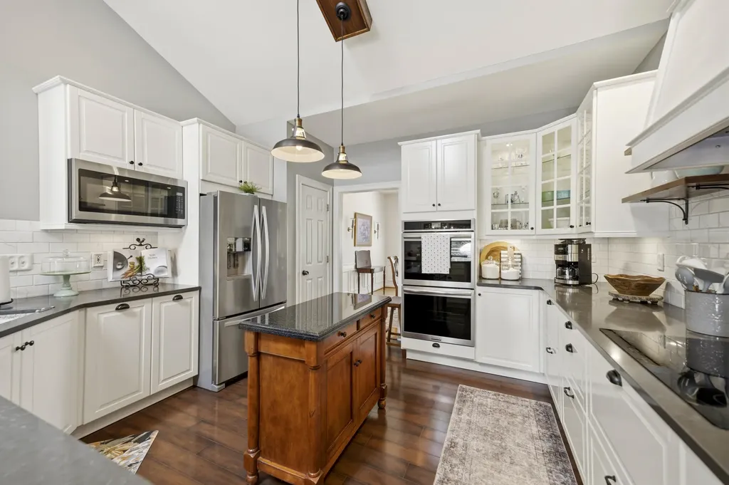 2001 West Court Richmond KY 40475