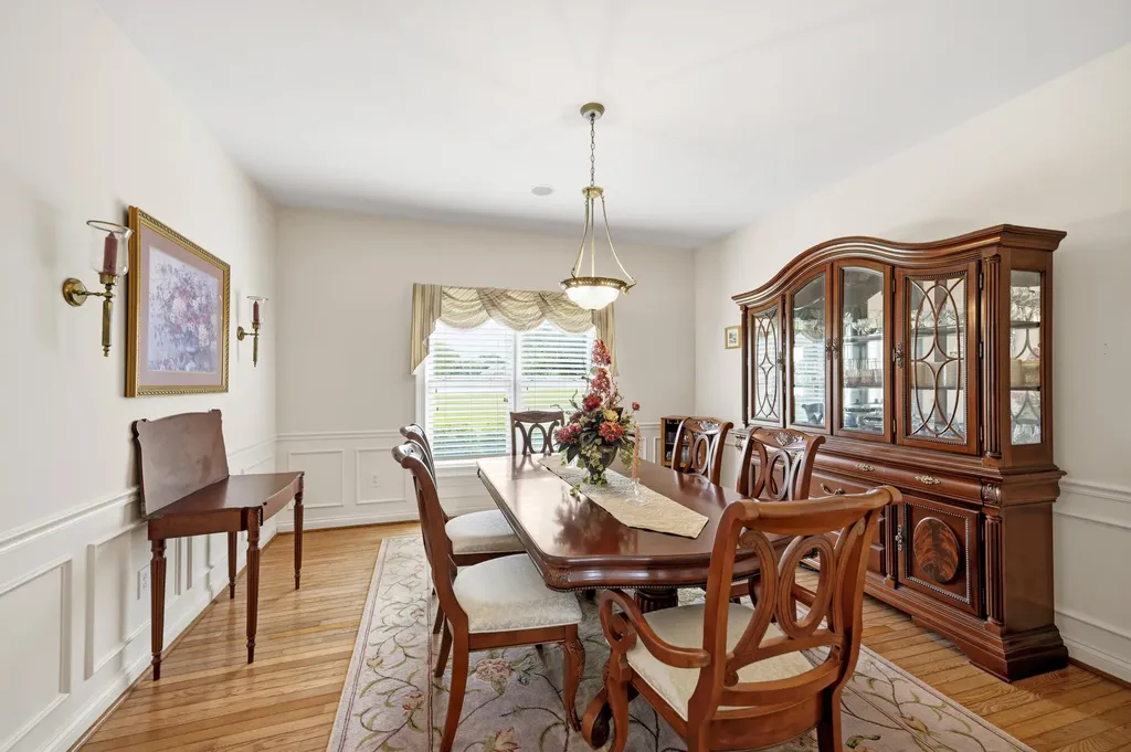2001 West Court Richmond KY 40475