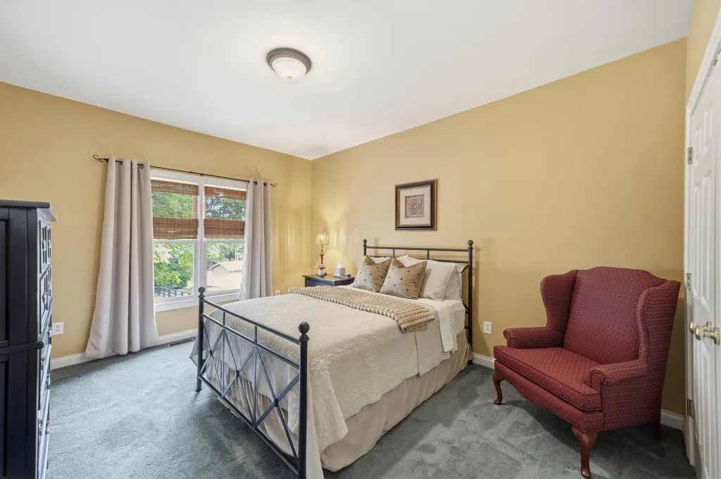 2001 West Court Richmond KY 40475