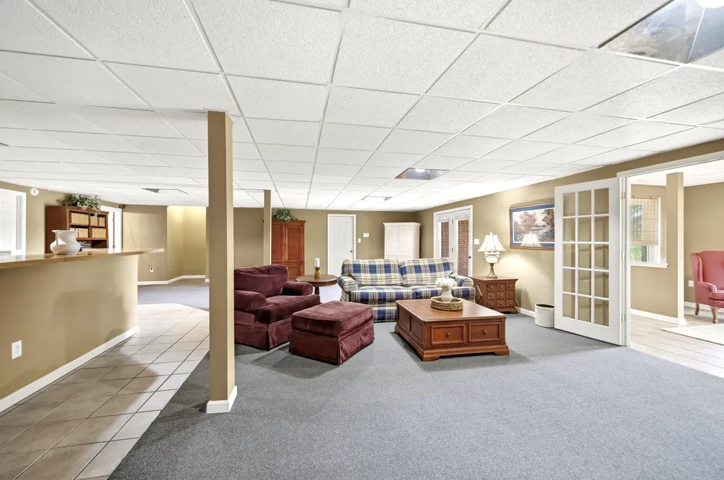 2001 West Court Richmond KY 40475