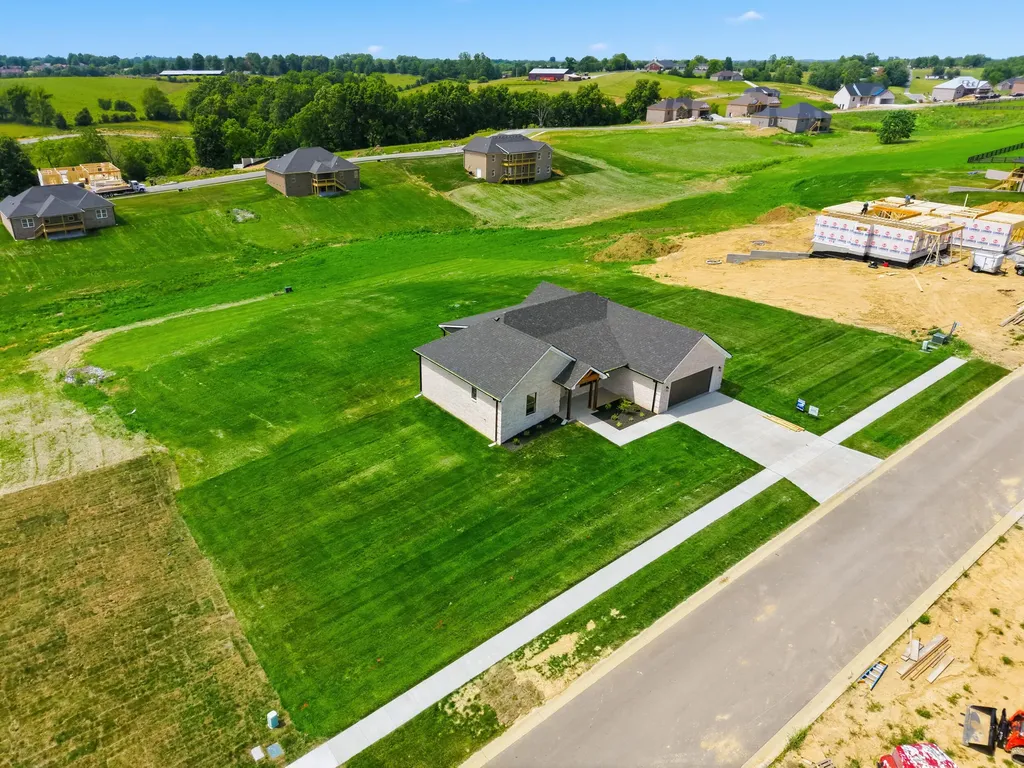 212 Carhartt Drive Richmond KY 40475
