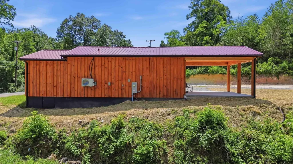 10 Cr-1762 Stearns KY 42647