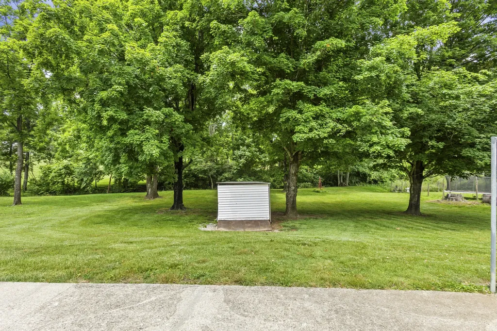 258 Anderson Road Georgetown KY 40324