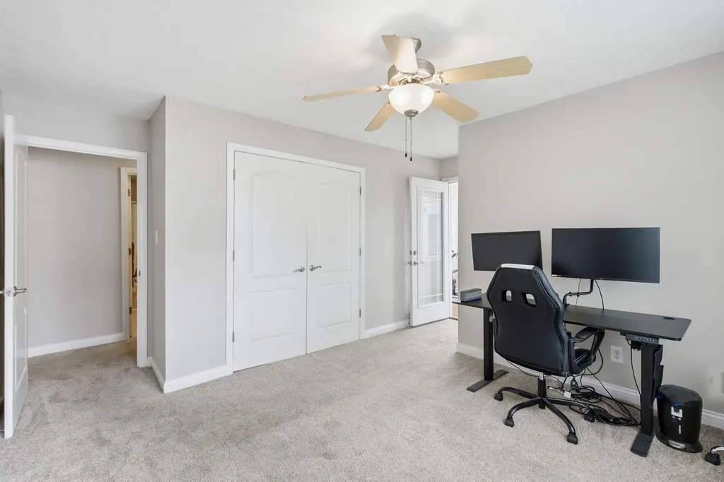 2414 Lake Park Road Lexington KY 40502