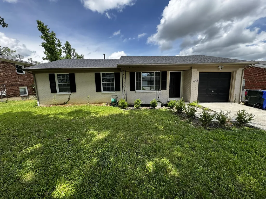 1820 Barksdale Drive Lexington KY 40511