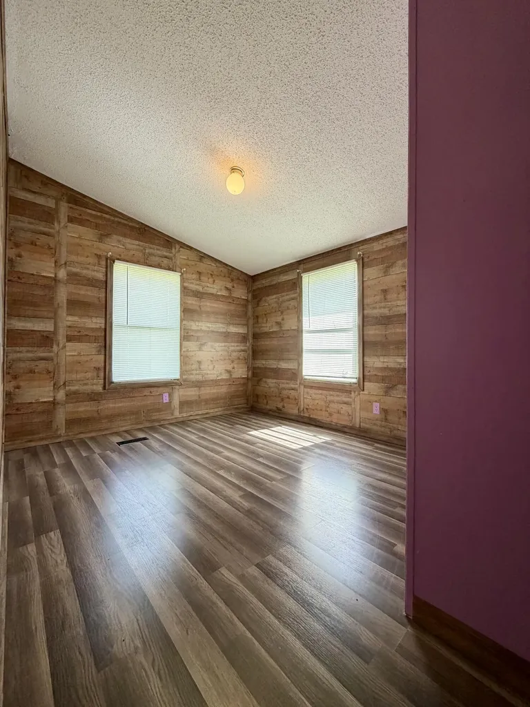 40 Poplar Grove Road Flemingsburg KY 41041
