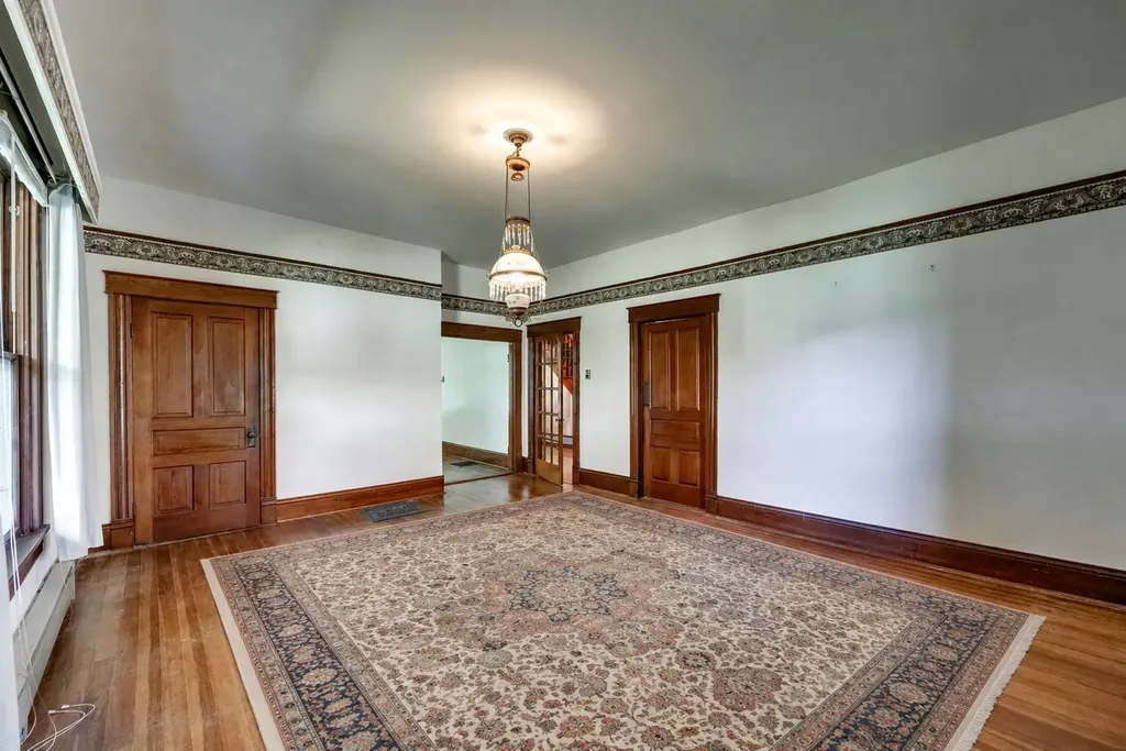 6590 Alum Springs Road Danville KY 40422