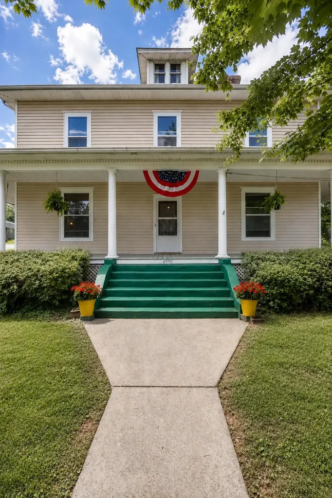 6590 Alum Springs Road Danville KY 40422