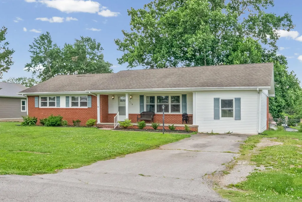 318 Blane Drive Hopkinsville KY 42240