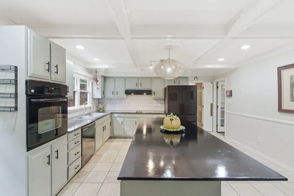 103 Harrison Court Berea KY 40403