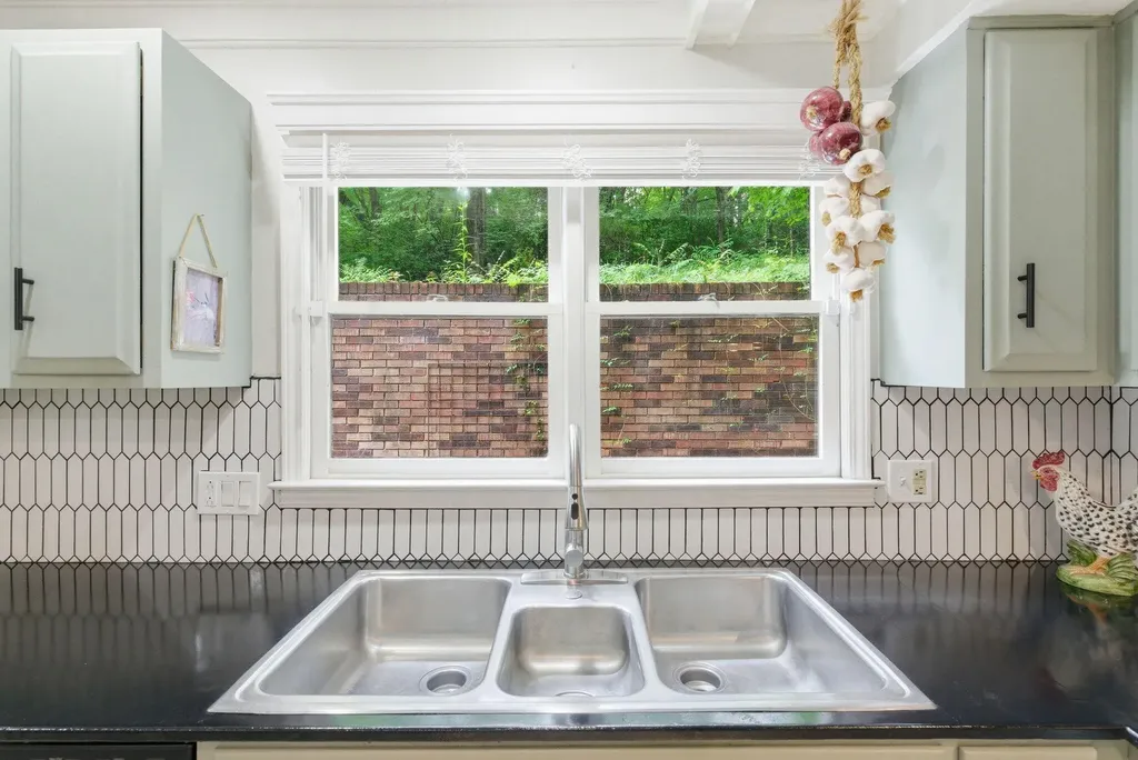 103 Harrison Court Berea KY 40403