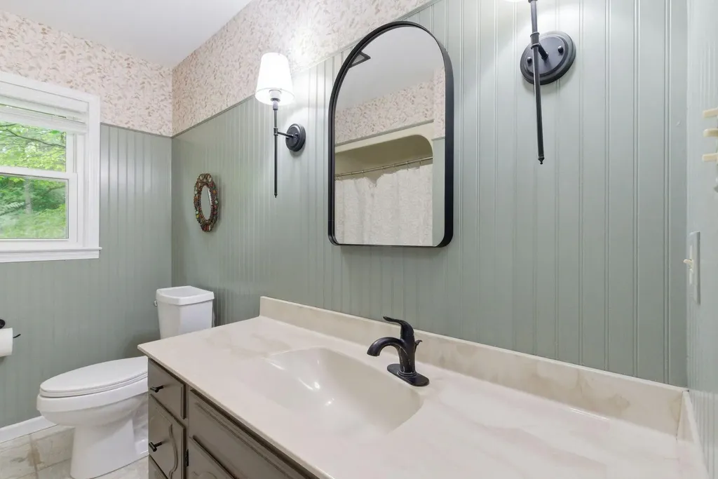 103 Harrison Court Berea KY 40403