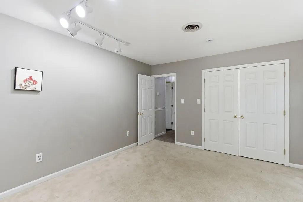 103 Harrison Court Berea KY 40403