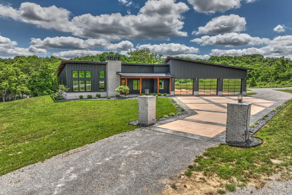 75 Deer Chase Road Danville KY 40422
