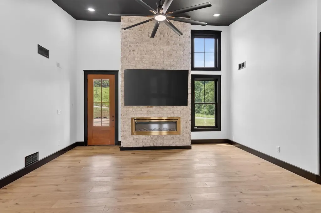 75 Deer Chase Road Danville KY 40422