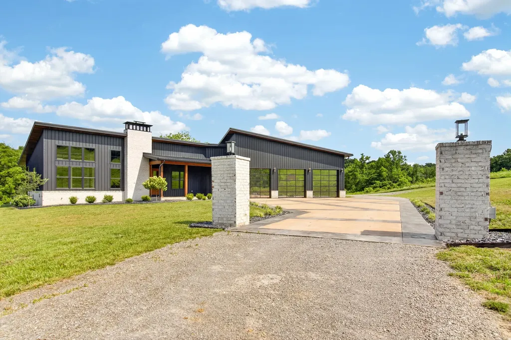 75 Deer Chase Road Danville KY 40422