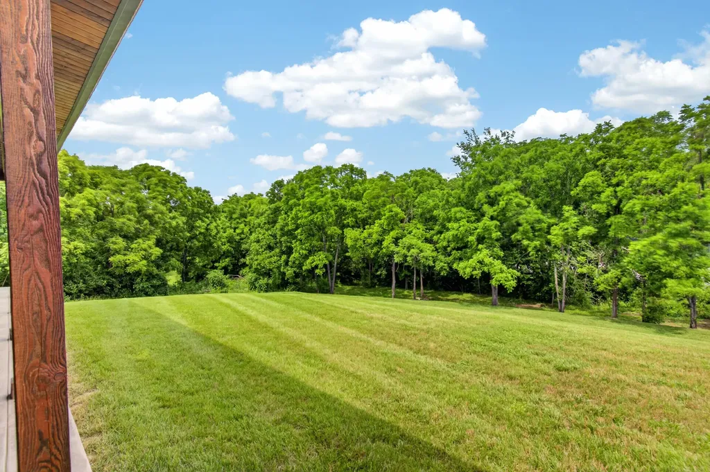 75 Deer Chase Road Danville KY 40422