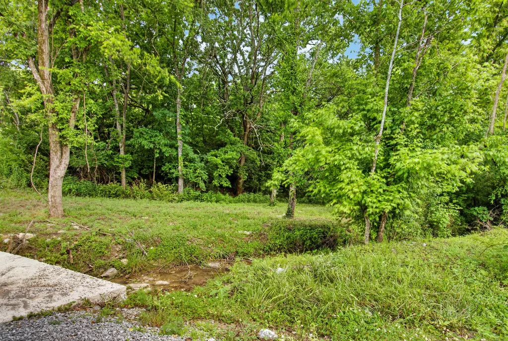 75 Deer Chase Road Danville KY 40422