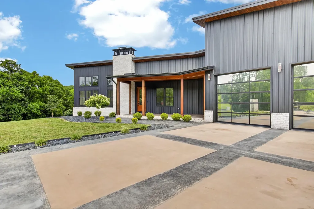 75 Deer Chase Road Danville KY 40422