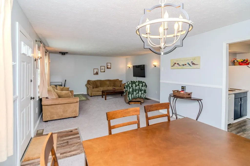 1325 Brush Creek Road Clay City KY 40312