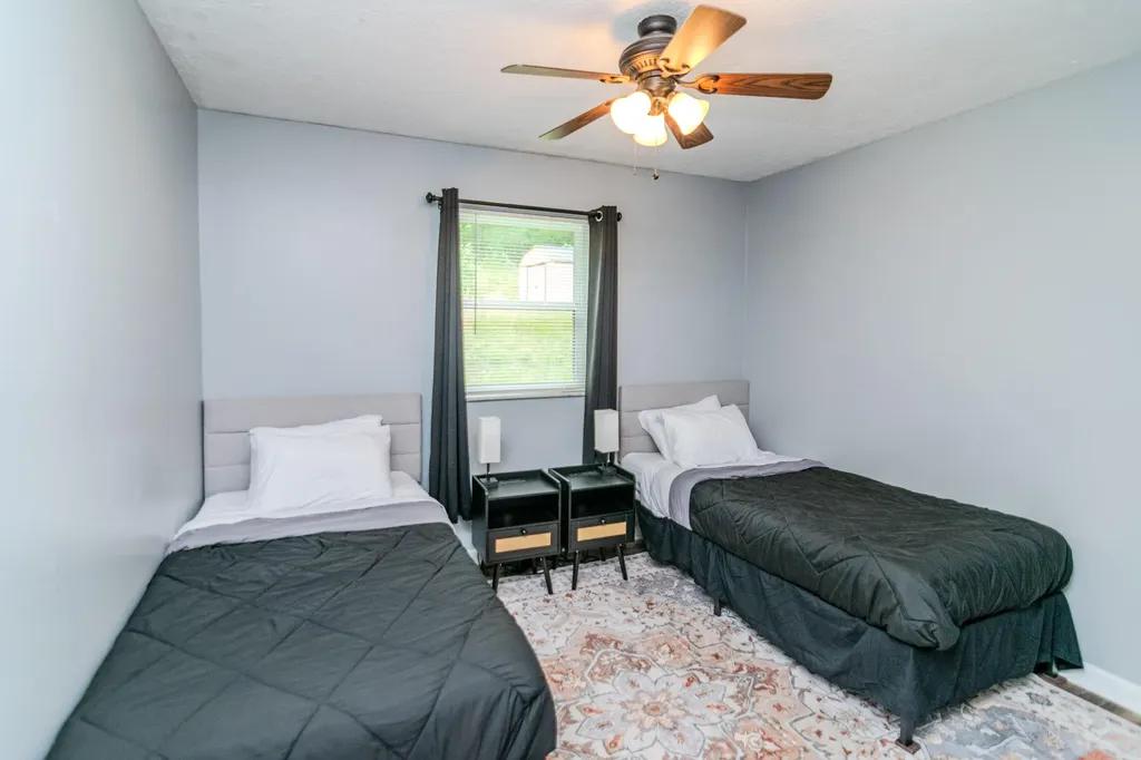 1325 Brush Creek Road Clay City KY 40312