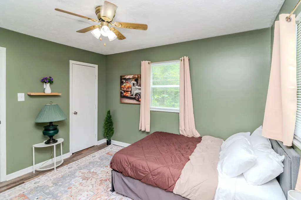 1325 Brush Creek Road Clay City KY 40312