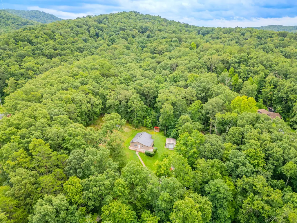 1325 Brush Creek Road Clay City KY 40312
