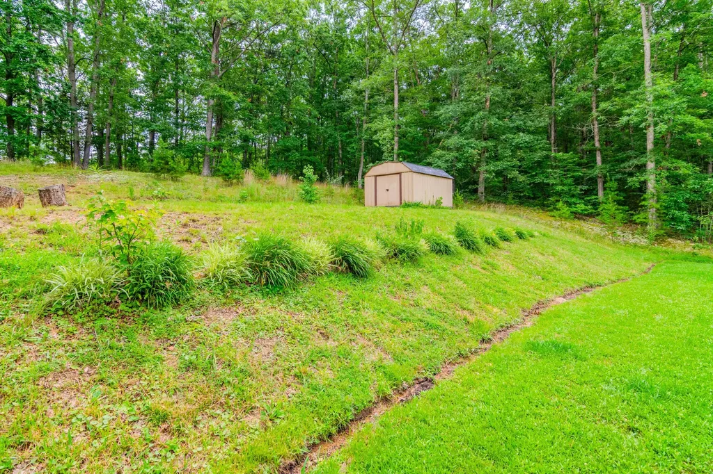 1325 Brush Creek Road Clay City KY 40312