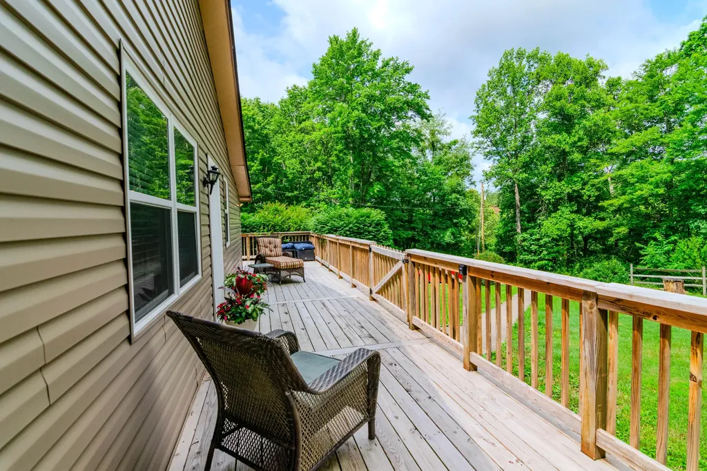 1325 Brush Creek Road Clay City KY 40312