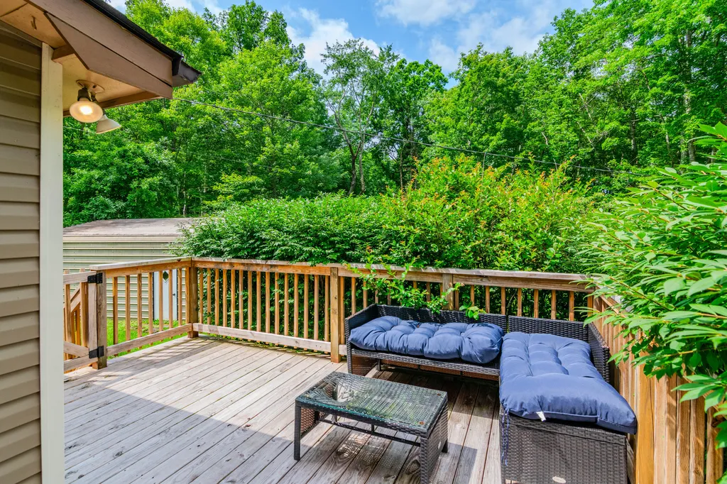 1325 Brush Creek Road Clay City KY 40312