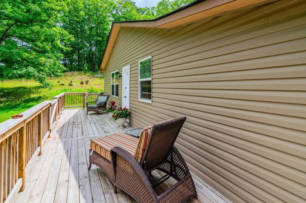 1325 Brush Creek Road Clay City KY 40312