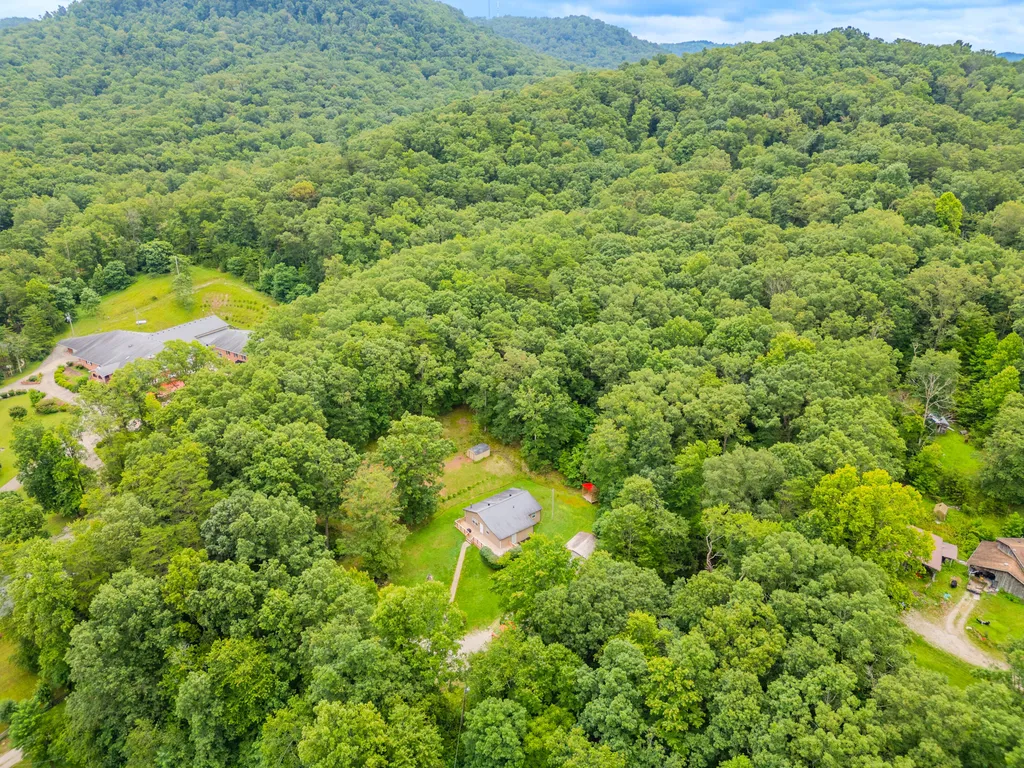 1325 Brush Creek Road Clay City KY 40312