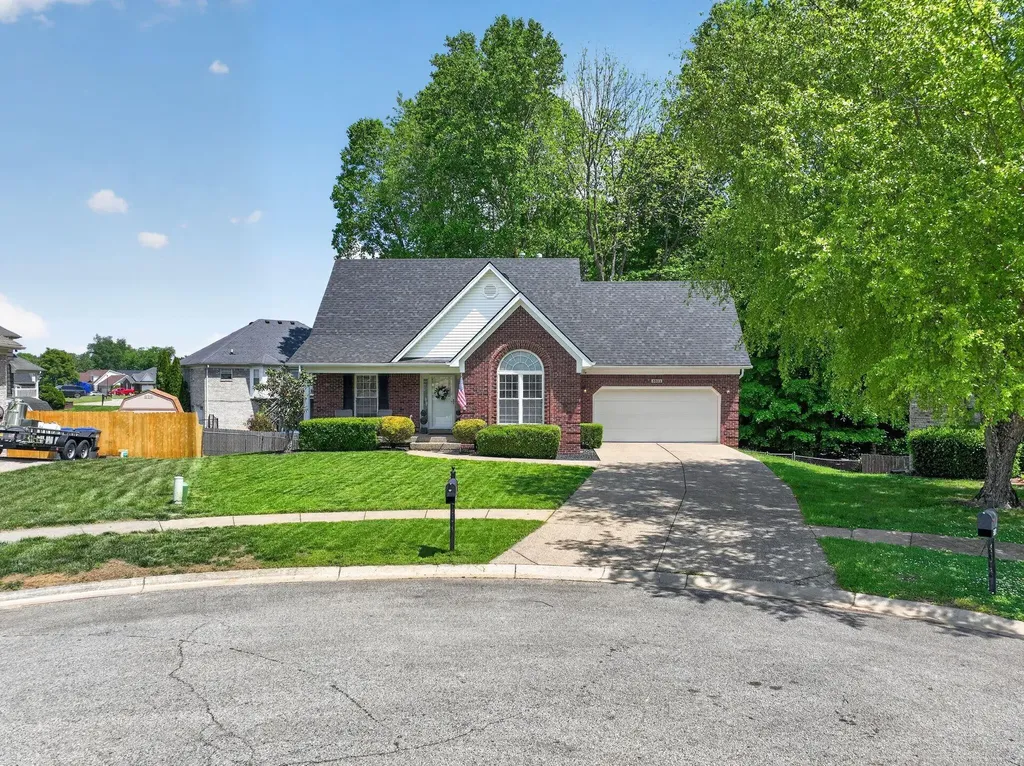 5603 Pleasure Court Louisville KY 40272