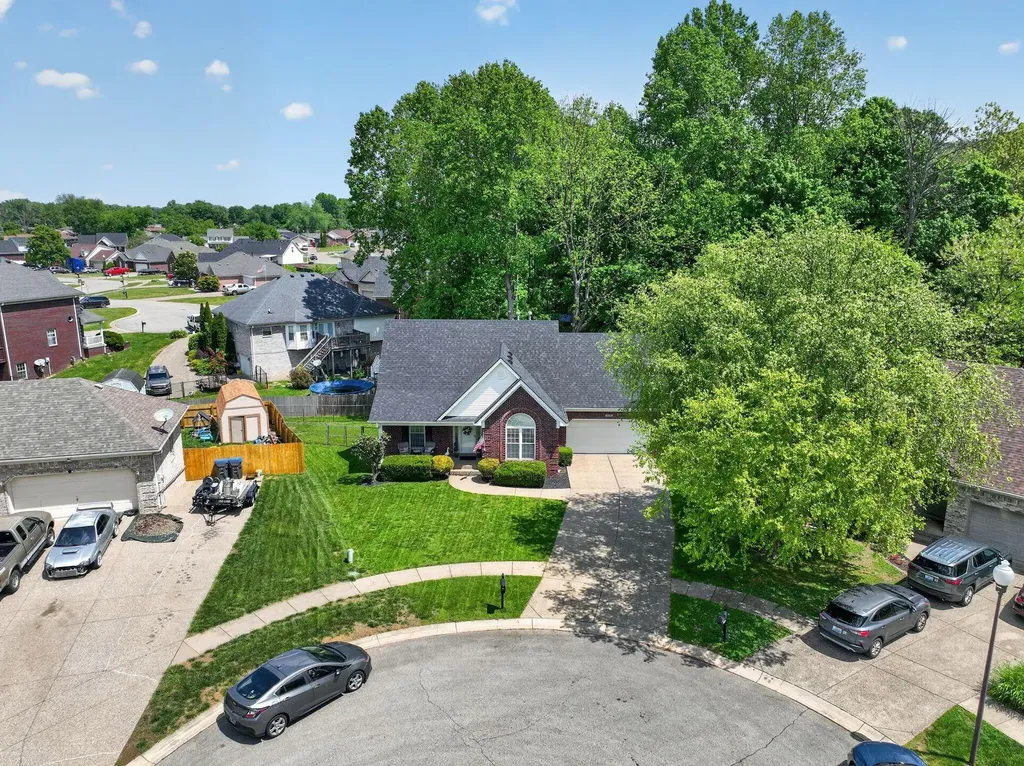 5603 Pleasure Court Louisville KY 40272