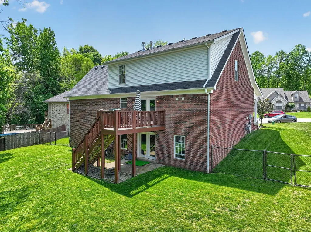 5603 Pleasure Court Louisville KY 40272