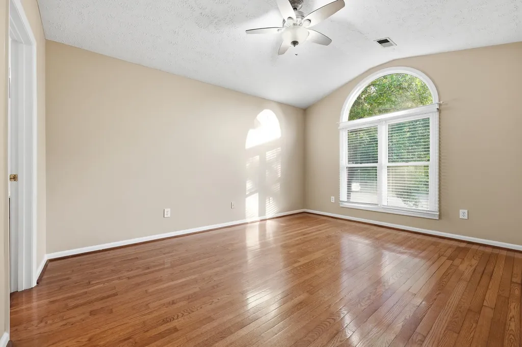 2909 Masters View Road Lexington KY 40511