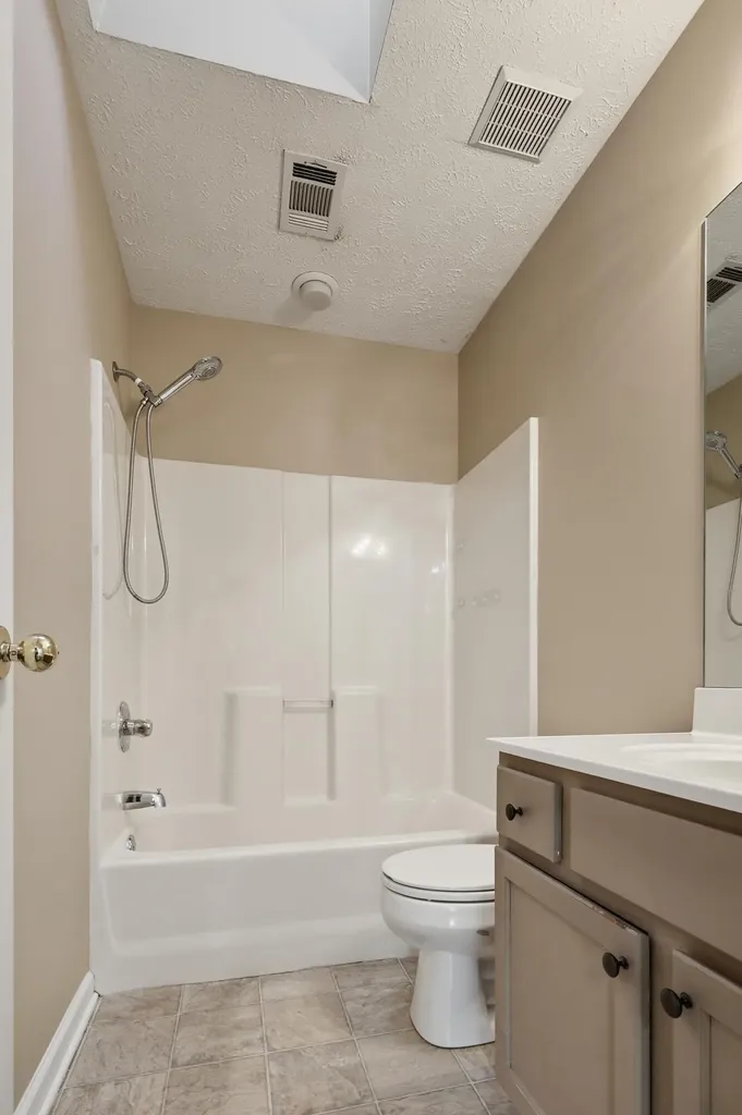 2909 Masters View Road Lexington KY 40511