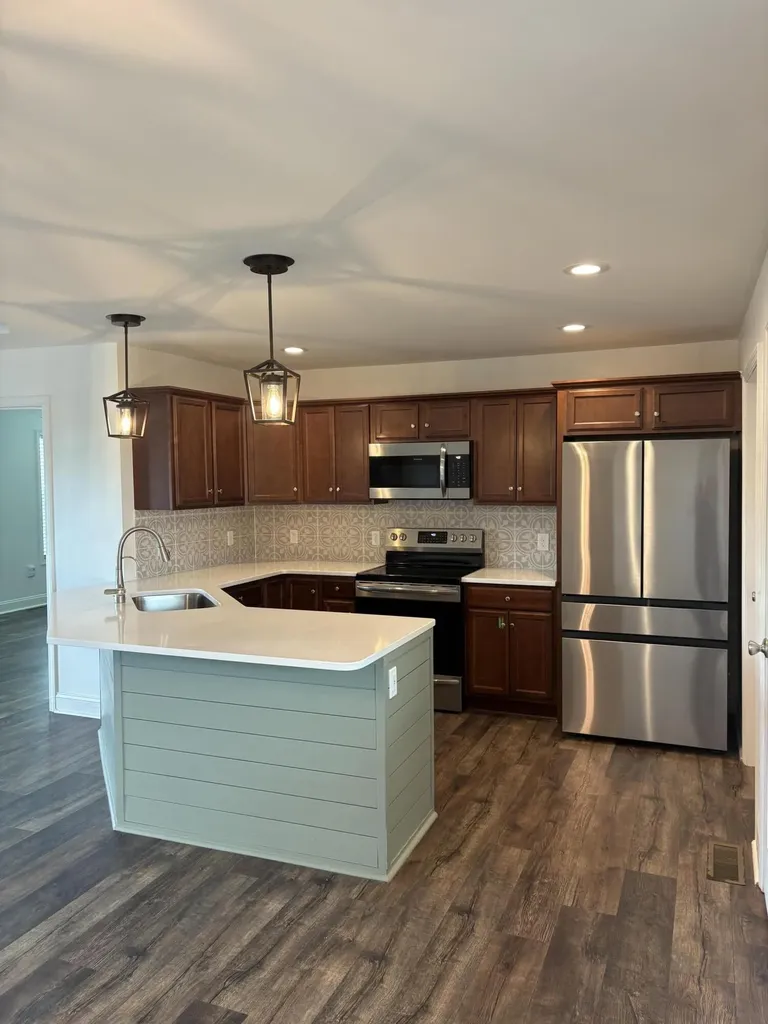 632 Fairfax Lane Richmond KY 40475