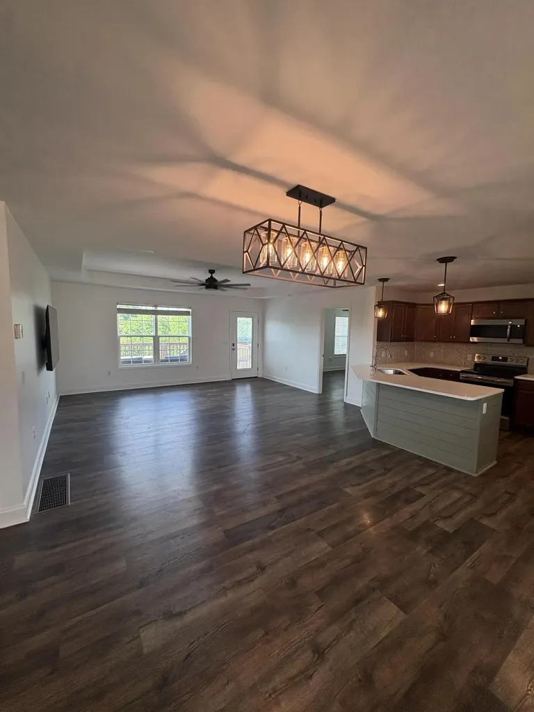 632 Fairfax Lane Richmond KY 40475