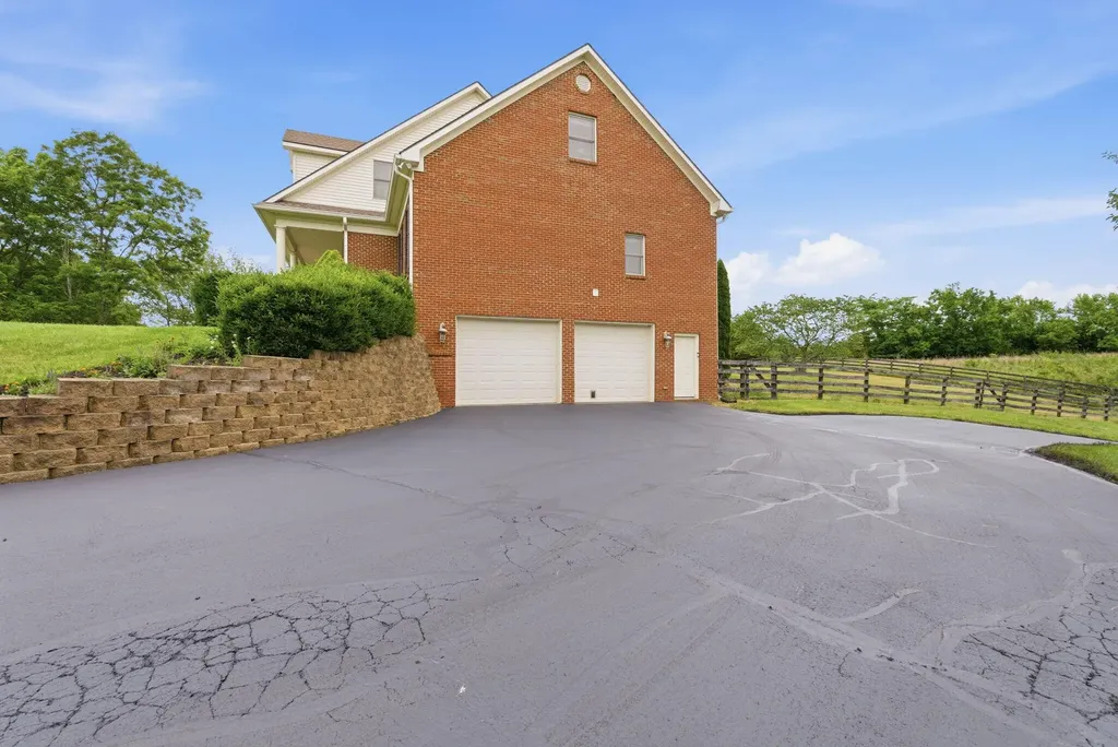 8100 Us Highway 62 E Cynthiana KY 41031